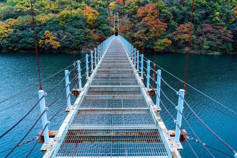 四国旅行のhub拠点 古民家ゲストハウス Heso Camp Miyoshi  Bagian luar foto