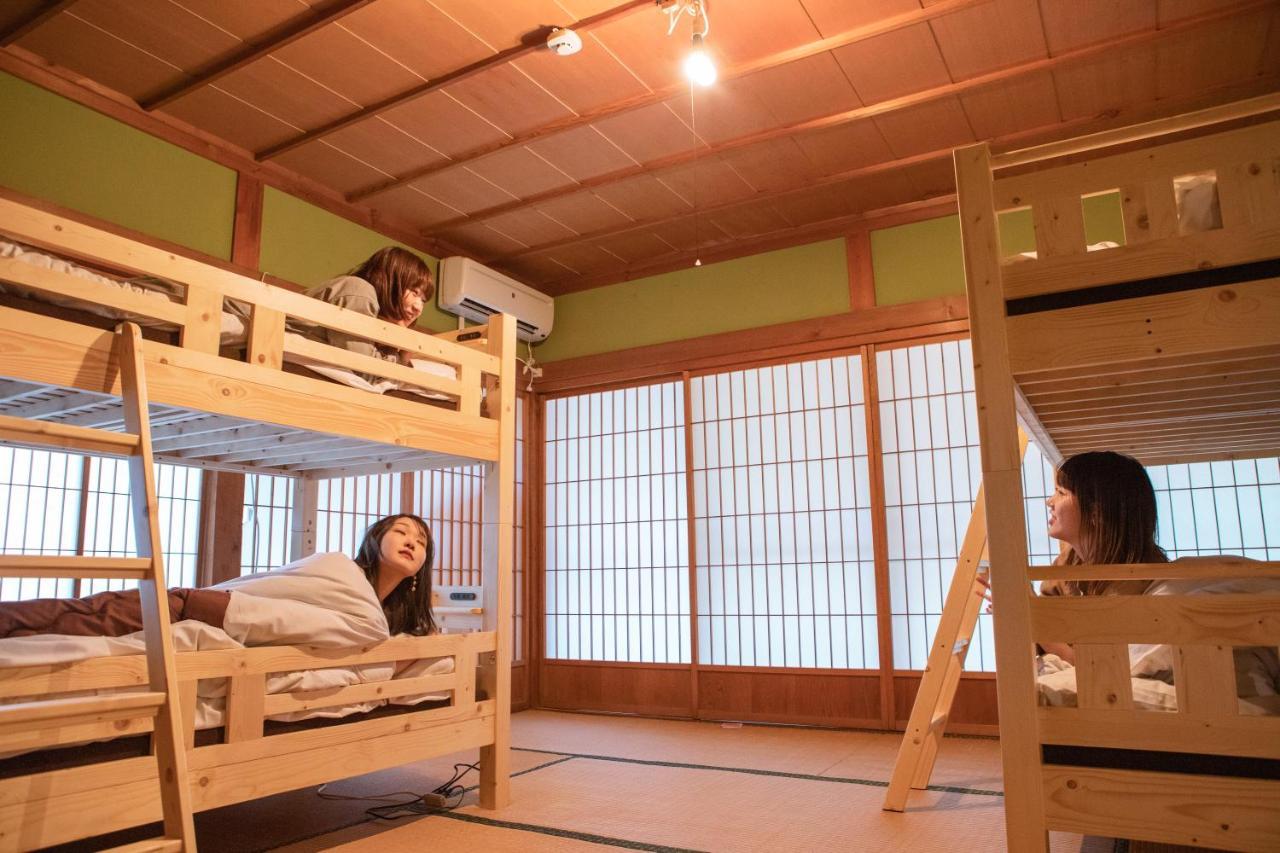 四国旅行のhub拠点 古民家ゲストハウス Heso Camp Miyoshi  Bagian luar foto