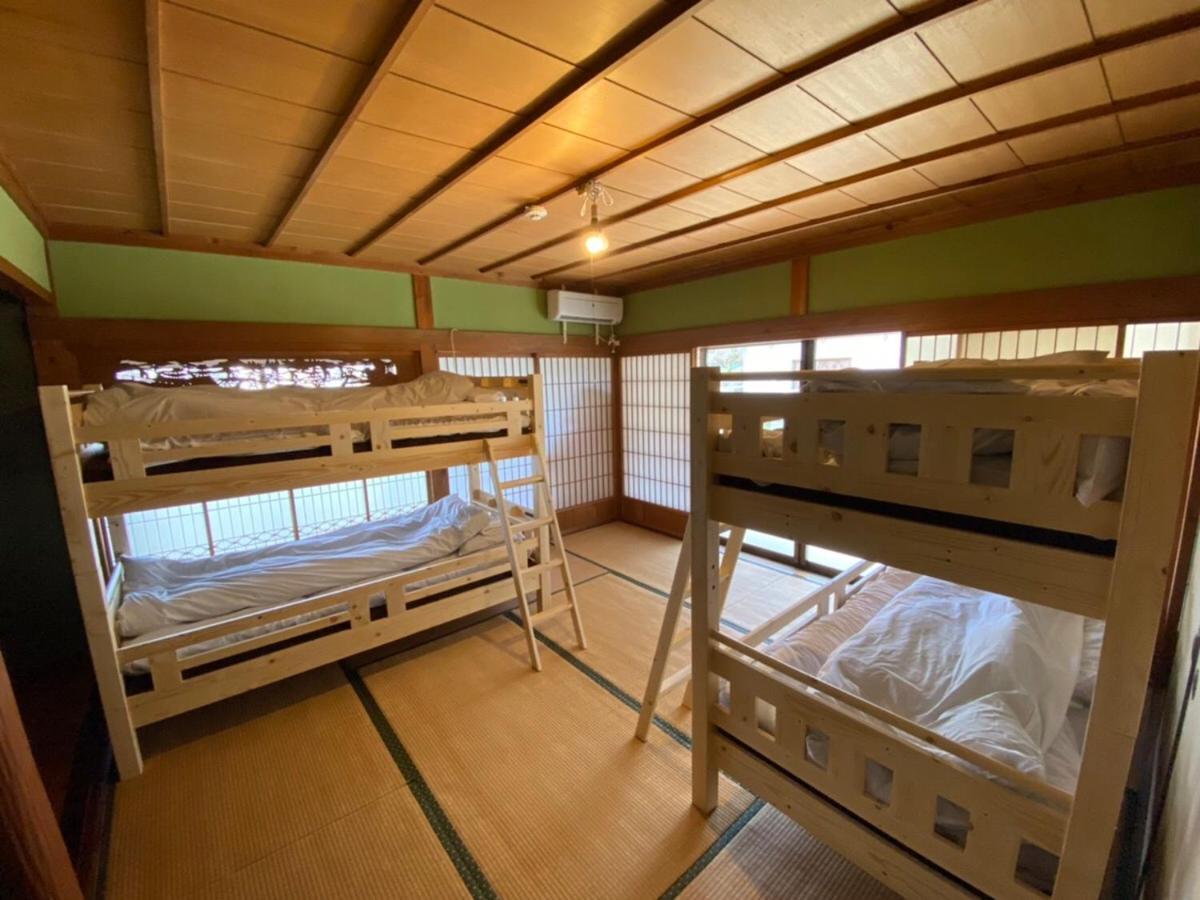 四国旅行のhub拠点 古民家ゲストハウス Heso Camp Miyoshi  Bagian luar foto